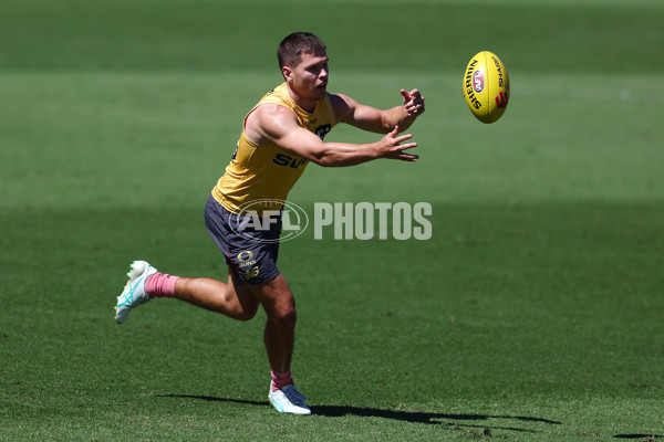 AFL 2025 Training - Gold Coast 110925 - A-62531578