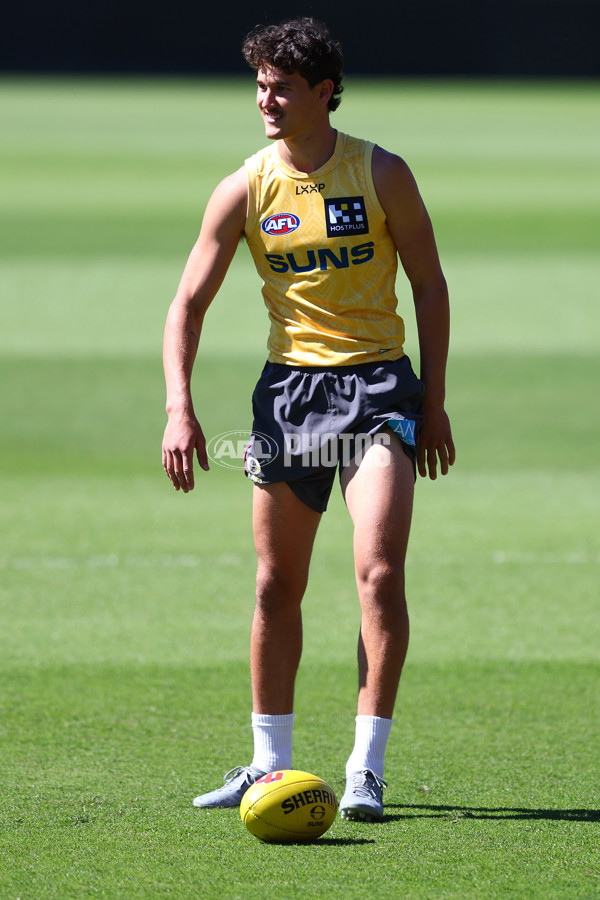 AFL 2025 Training - Gold Coast 110925 - A-62531599