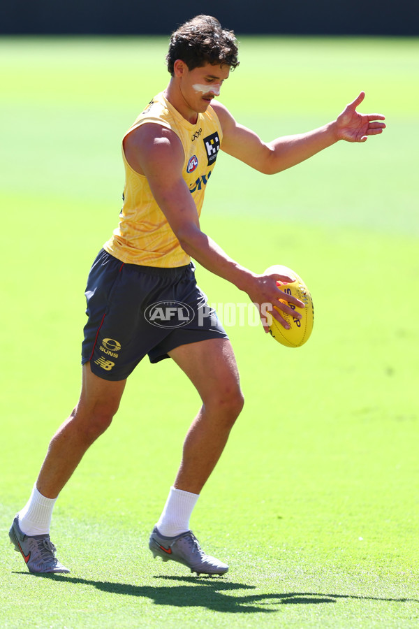 AFL 2025 Training - Gold Coast 110925 - A-62534891