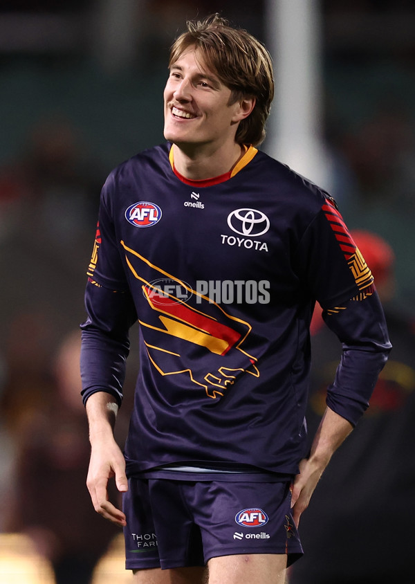 AFL 2025 First Semi Final - Adelaide v Hawthorn - A-62555021