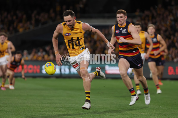 AFL 2025 First Semi Final - Adelaide v Hawthorn - A-62568438