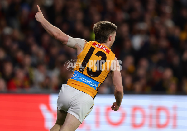 AFL 2025 First Semi Final - Adelaide v Hawthorn - A-62574414