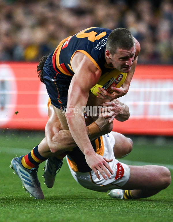 AFL 2025 First Semi Final - Adelaide v Hawthorn - A-62579515