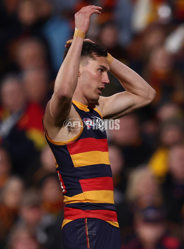 AFL 2025 First Semi Final - Adelaide v Hawthorn - A-62579574