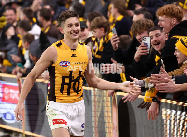 AFL 2025 First Semi Final - Adelaide v Hawthorn - A-62593233