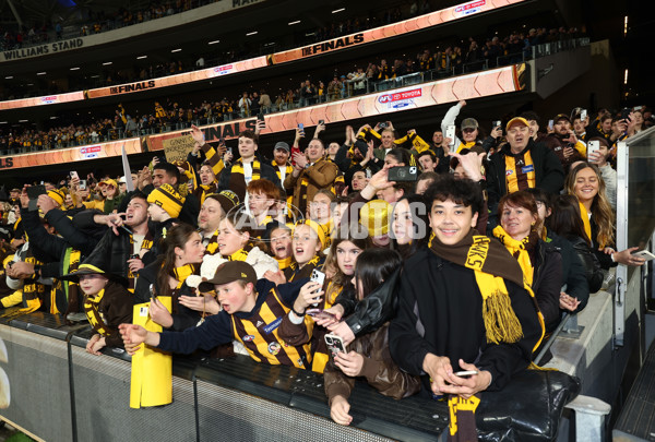 AFL 2025 First Semi Final - Adelaide v Hawthorn - A-62601523