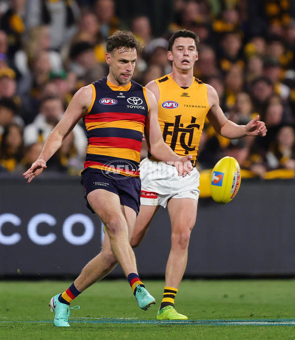 AFL 2025 First Semi Final - Adelaide v Hawthorn - A-62601554
