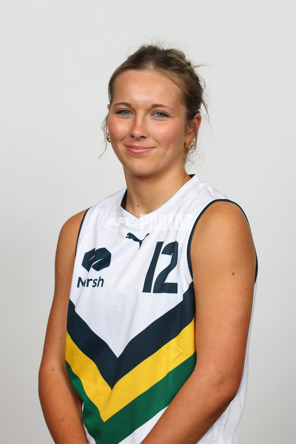 2025 Marsh AFL National Futures Girls Headshots Session - A-62618344