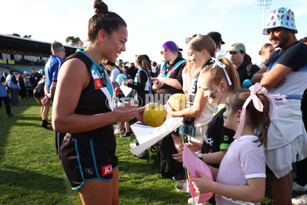 AFLW 2025 Round 05 - Port Adelaide v Melbourne - A-62759086