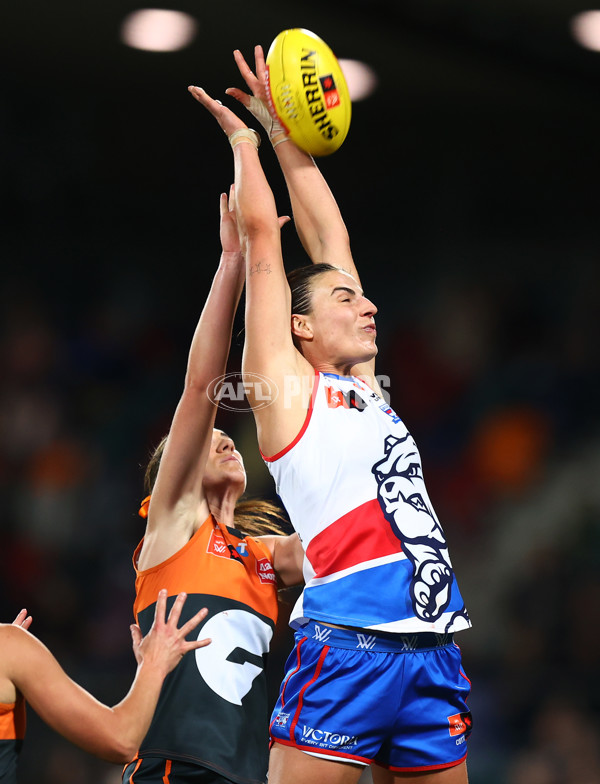 AFLW 2025 Round 05 - GWS v Western Bulldogs - A-62769561