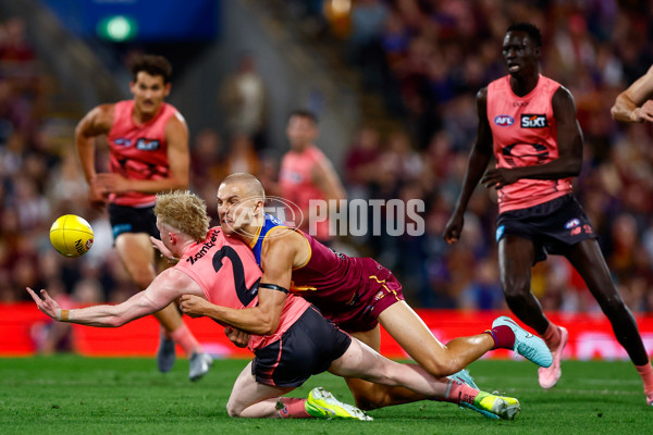 AFL 2025 Second Semi Final - Brisbane v Gold Coast - A-62775826