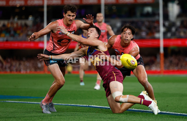 AFL 2025 Second Semi Final - Brisbane v Gold Coast - A-62781348