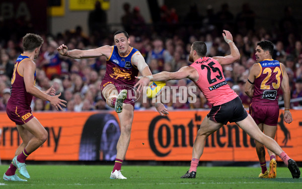 AFL 2025 Second Semi Final - Brisbane v Gold Coast - A-62788458