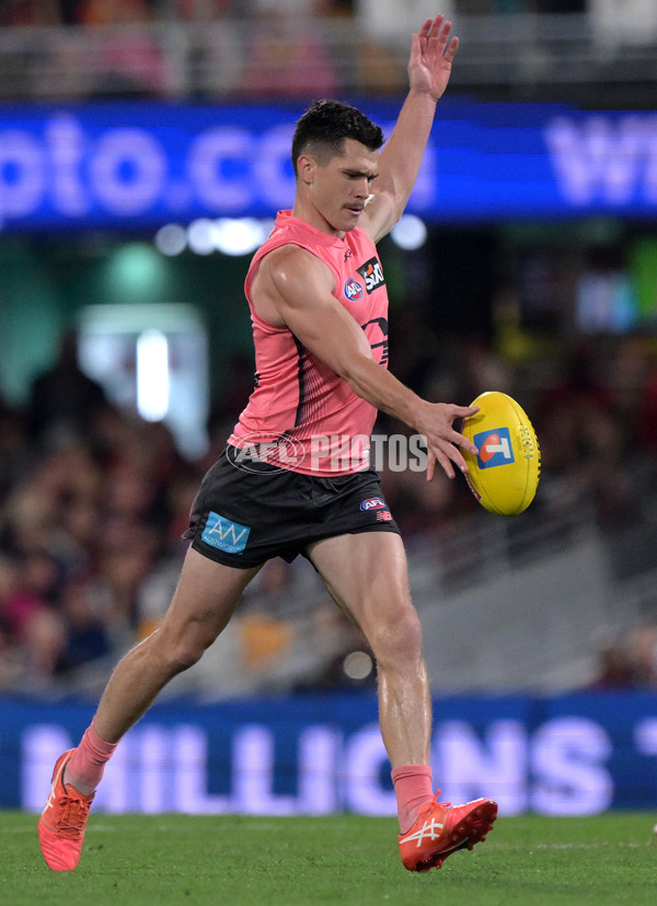 AFL 2025 Second Semi Final - Brisbane v Gold Coast - A-62789868