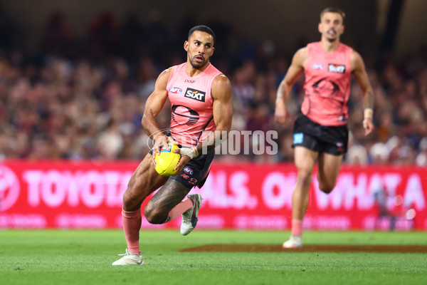 AFL 2025 Second Semi Final - Brisbane v Gold Coast - A-62791510