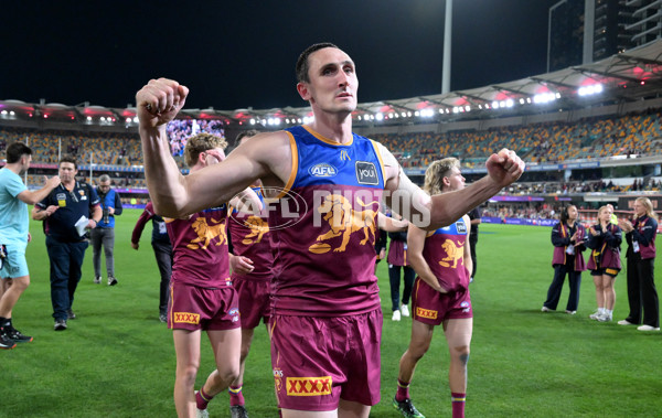 AFL 2025 Second Semi Final - Brisbane v Gold Coast - A-62792732