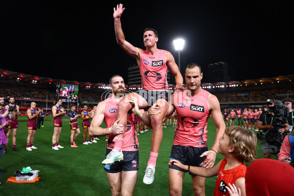 AFL 2025 Second Semi Final - Brisbane v Gold Coast - A-62792741