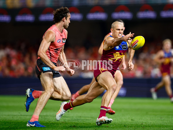 AFL 2025 Second Semi Final - Brisbane v Gold Coast - A-62794937