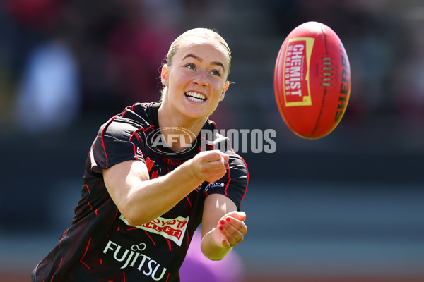AFLW 2025 Round 05 - Essendon v St Kilda - A-62803366