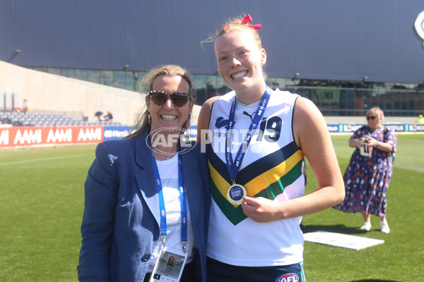 AFL National Futures Girls 2025 - Team Vescio v Team Conti - A-62805429