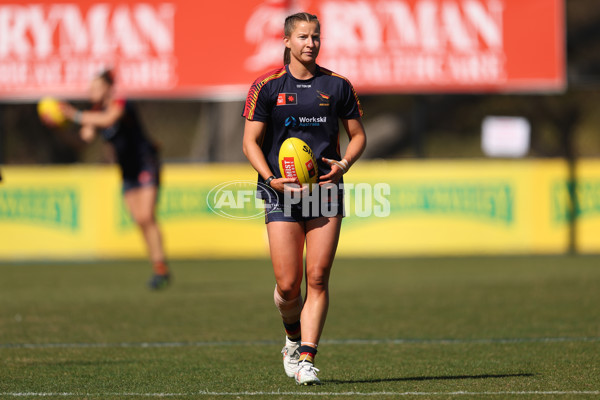 AFLW 2025 Round 05 - Hawthorn v Adelaide - A-62808314