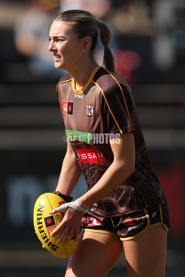 AFLW 2025 Round 05 - Hawthorn v Adelaide - A-62809584