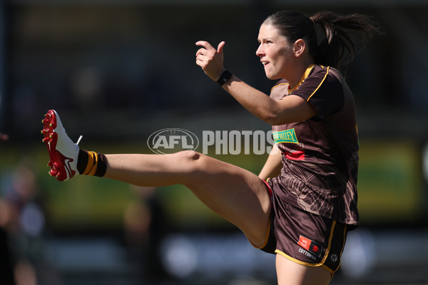 AFLW 2025 Round 05 - Hawthorn v Adelaide - A-62809595