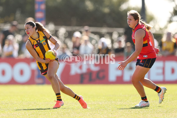 AFLW 2025 Round 05 - Hawthorn v Adelaide - A-62811163