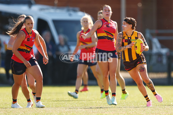 AFLW 2025 Round 05 - Hawthorn v Adelaide - A-62812336