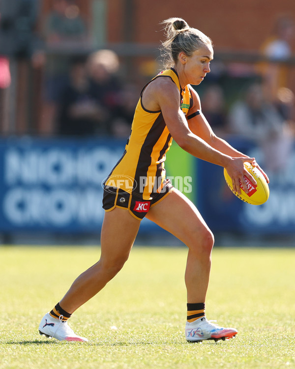 AFLW 2025 Round 05 - Hawthorn v Adelaide - A-62816574