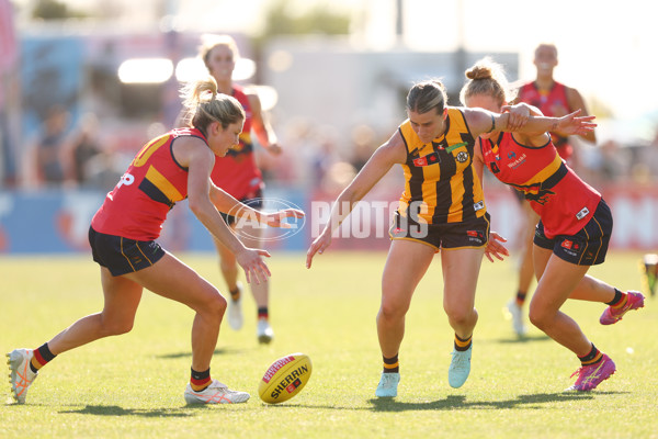 AFLW 2025 Round 05 - Hawthorn v Adelaide - A-62819338