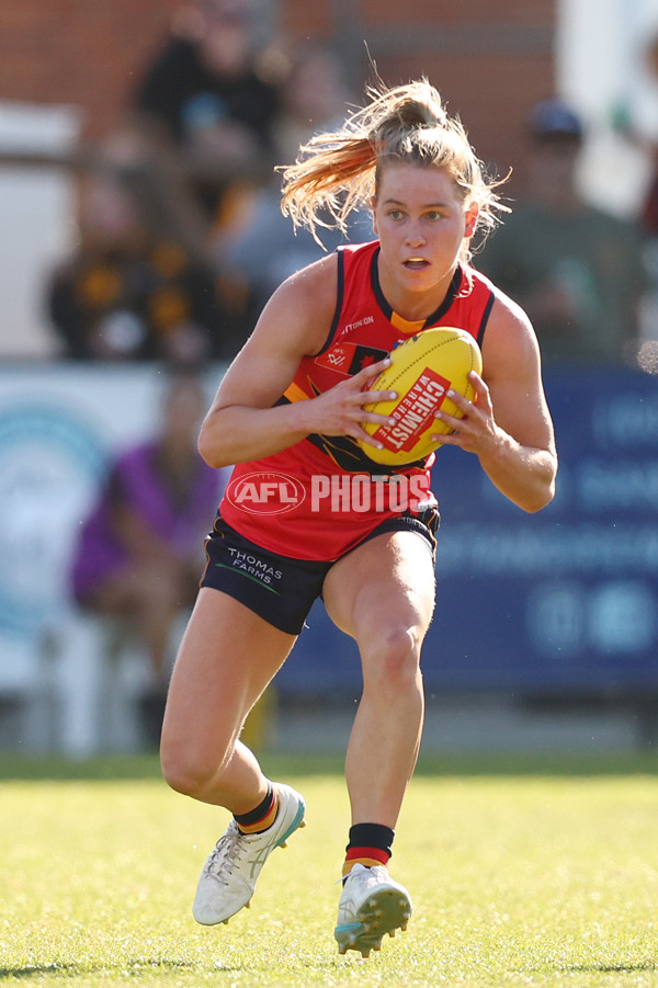 AFLW 2025 Round 05 - Hawthorn v Adelaide - A-62819350