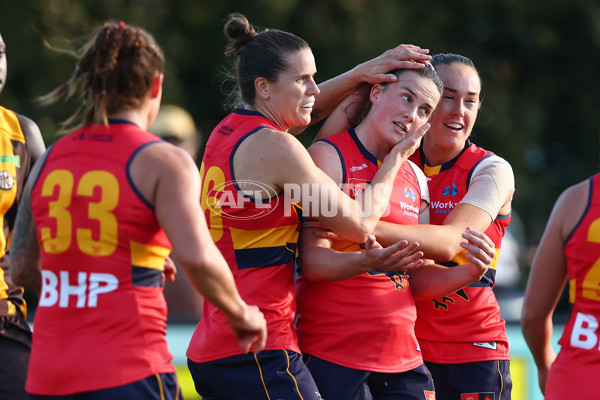 AFLW 2025 Round 05 - Hawthorn v Adelaide - A-62821810