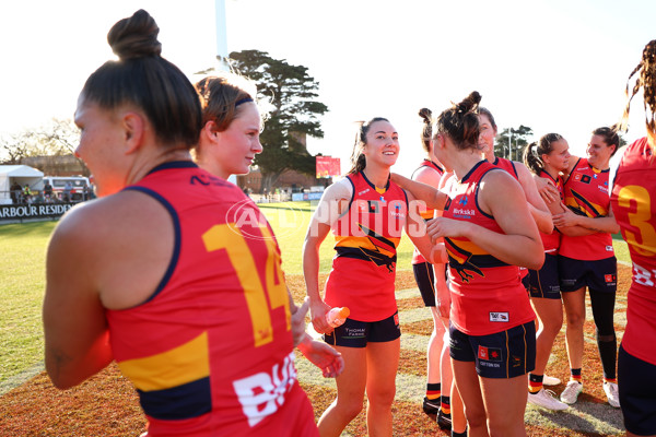AFLW 2025 Round 05 - Hawthorn v Adelaide - A-62821893