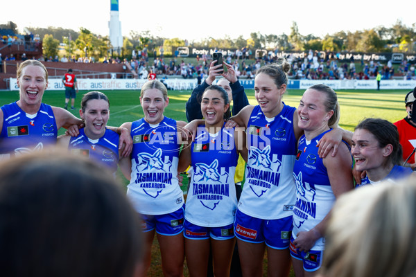 AFLW 2025 Round 05 - Brisbane v North Melbourne - A-62823411