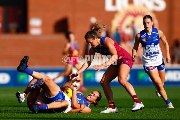 AFLW 2025 Round 05 - Brisbane v North Melbourne - A-62824647