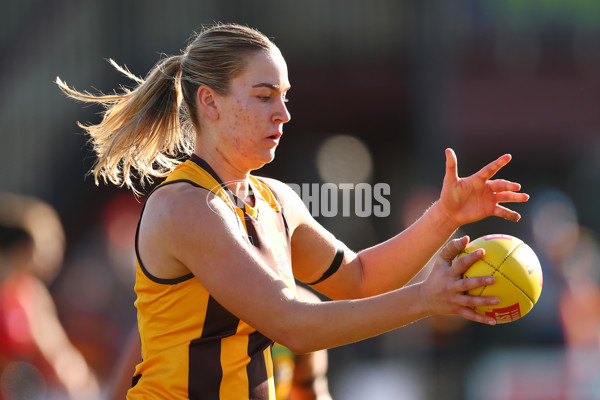 AFLW 2025 Round 05 - Hawthorn v Adelaide - A-62824717