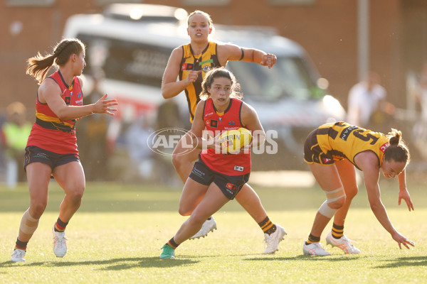 AFLW 2025 Round 05 - Hawthorn v Adelaide - A-62825975