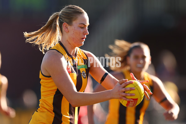 AFLW 2025 Round 05 - Hawthorn v Adelaide - A-62825978