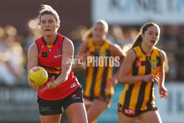 AFLW 2025 Round 05 - Hawthorn v Adelaide - A-62825989