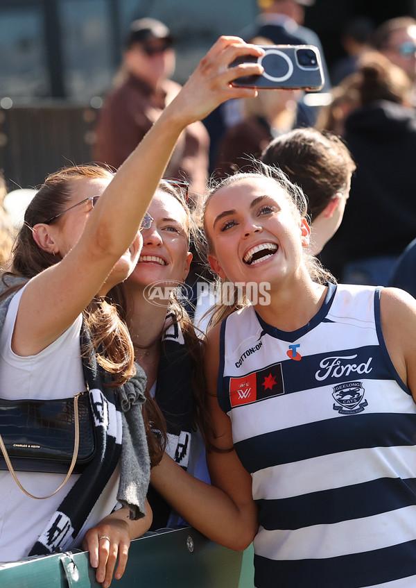 AFLW 2025 Round 05 - Richmond v Geelong - A-62829902