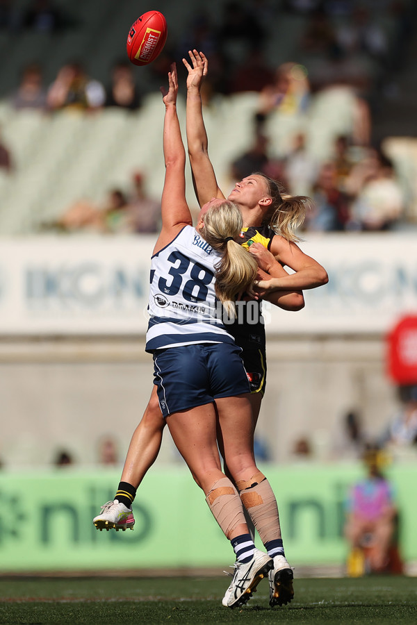 AFLW 2025 Round 05 - Richmond v Geelong - A-62829928
