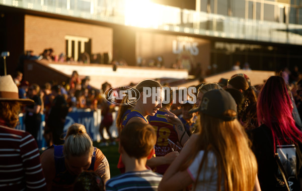 AFLW 2025 Round 05 - Brisbane v North Melbourne - A-62829942