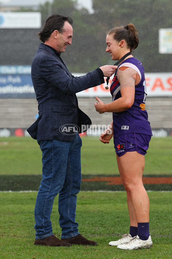 AFLW 2025 Round 05 - Fremantle v West Coast - A-62831378
