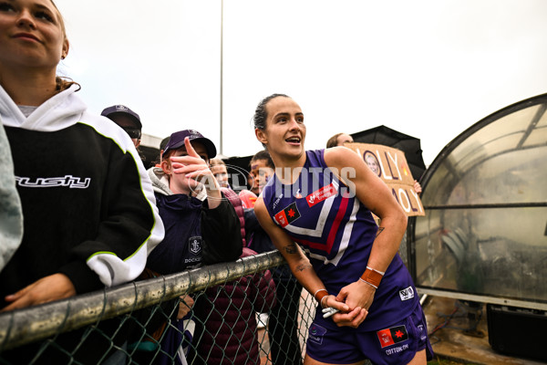 AFLW 2025 Round 05 - Fremantle v West Coast - A-62832704