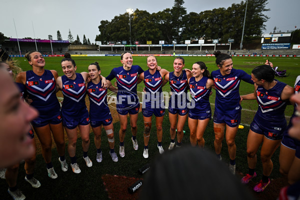 AFLW 2025 Round 05 - Fremantle v West Coast - A-62835146
