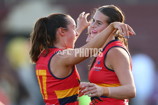 AFLW 2025 Round 05 - Hawthorn v Adelaide - A-62836568