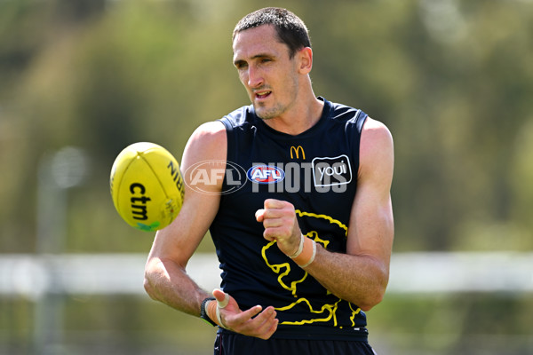 AFL 2025 Training - Brisbane 160925 - A-62846903