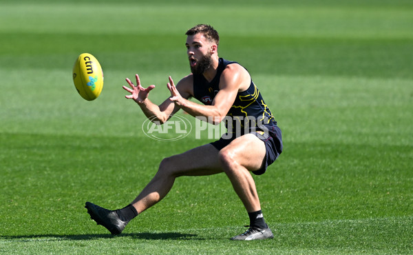 AFL 2025 Training - Brisbane 180925 - A-62875825