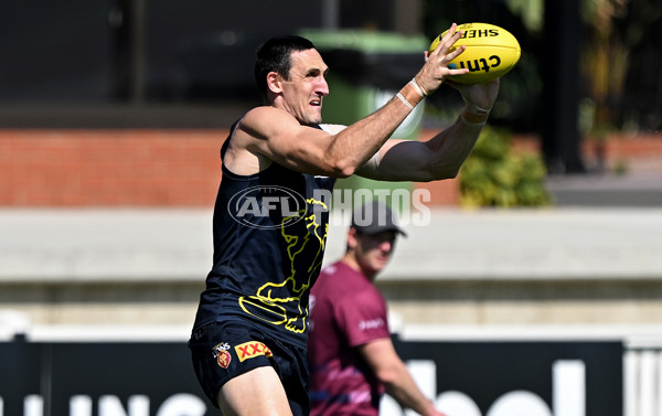 AFL 2025 Training - Brisbane 180925 - A-62876330